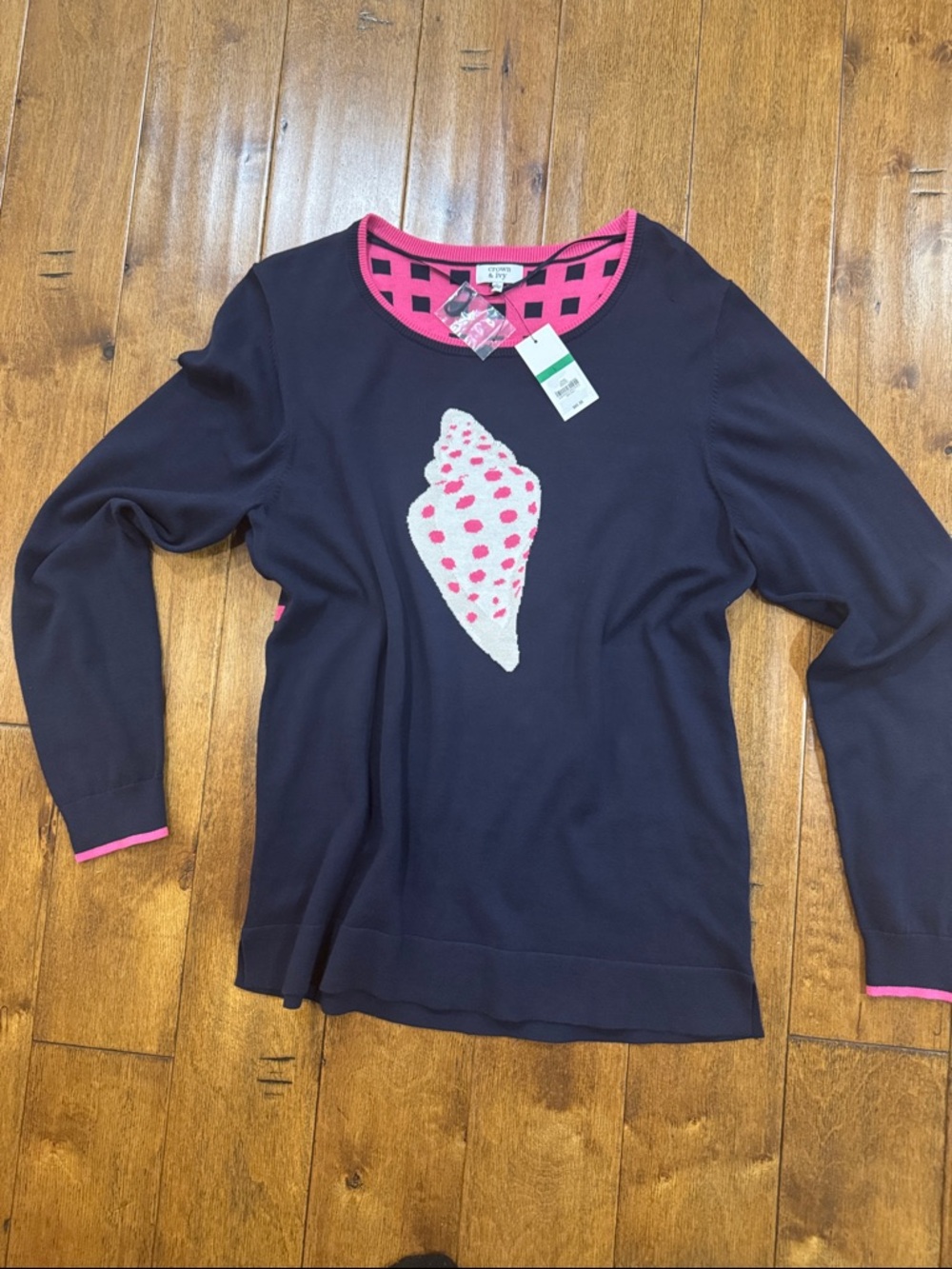 NWT CROWN AND IVY Navy Sweater with Pink Polka Dot Shell Motif